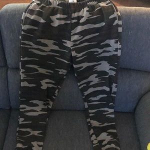 Socialite training sweat pants camouflage